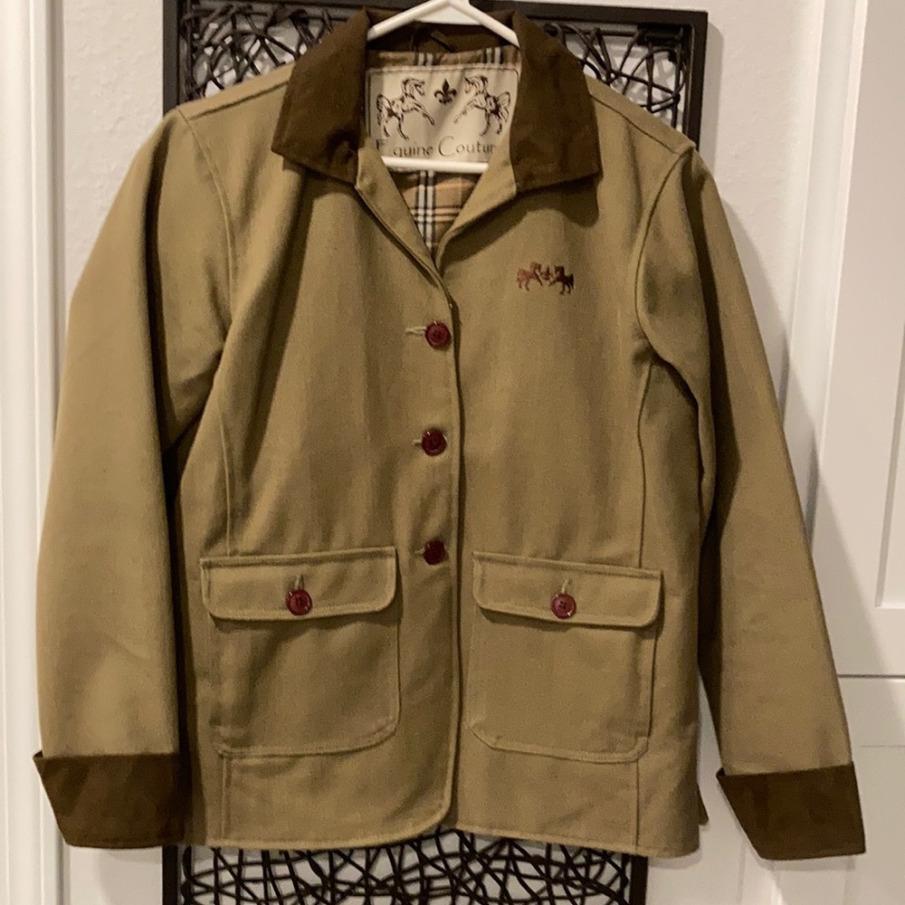 Equine Couture light weight barn jacket size medium